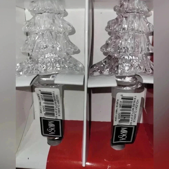 Mikasa Wine Bottle Stopper Set Fine Crystal Tree
Shaped Boxed Holiday Classics - Picture 4 of 9